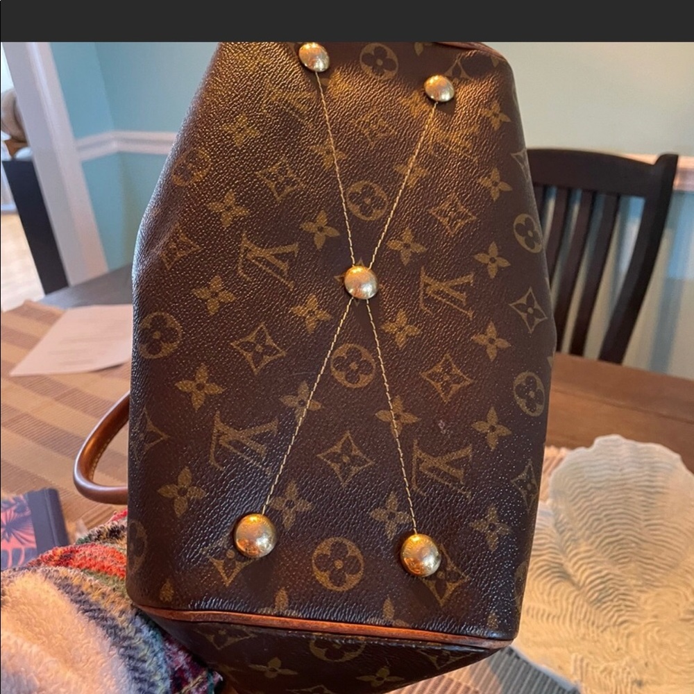 LV shoulder bag - Picture 6 of 10